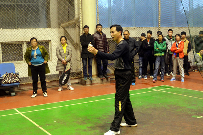 学院第五届教职工羽毛球比赛开赛
